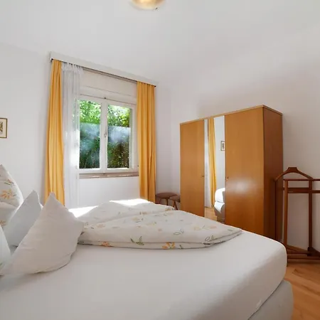 Sabine - Berta Apartment Merano